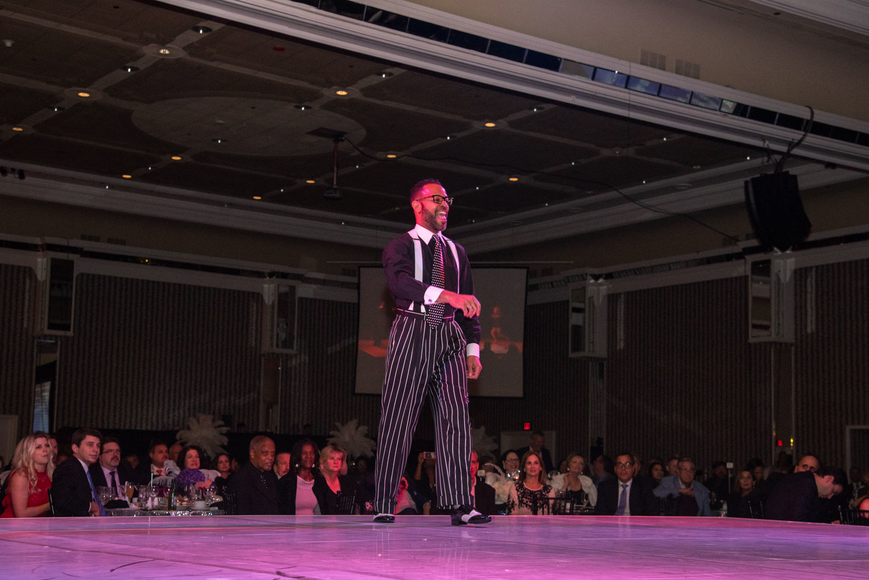 110318_acw_dancinggallery-592.jpg